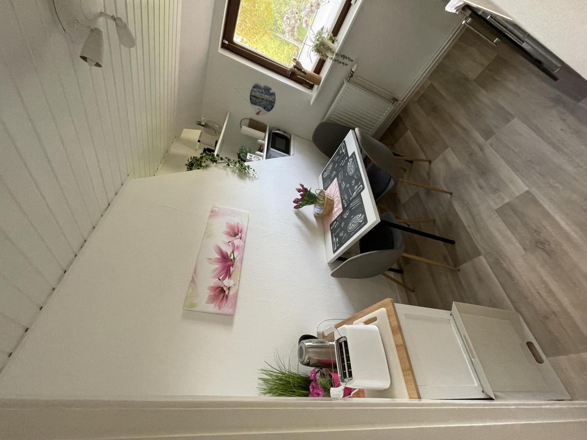 Ferienwohnung Alice Burhave Exterior photo
